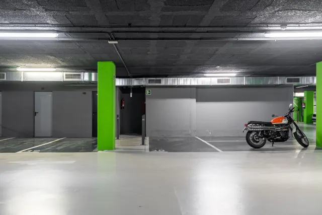 Parking en alquiler - Eixample — 9