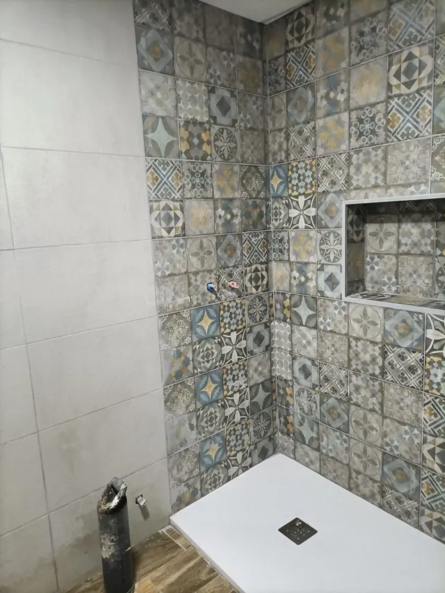 VIVIENDA CON PATIO Y COCHERA PRIVADA CERCA DEL PLACETÓN – ÁG - foto 5