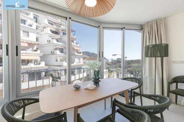 ¡exclusivo apartamento en primera linea de playa con reforma integral de alta gama! — 12