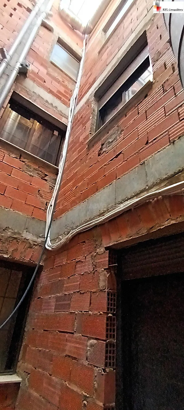 EDIFICIO EN PROYECTO DE DOS PLANTA MAS ATICO DUPLEX - foto 3