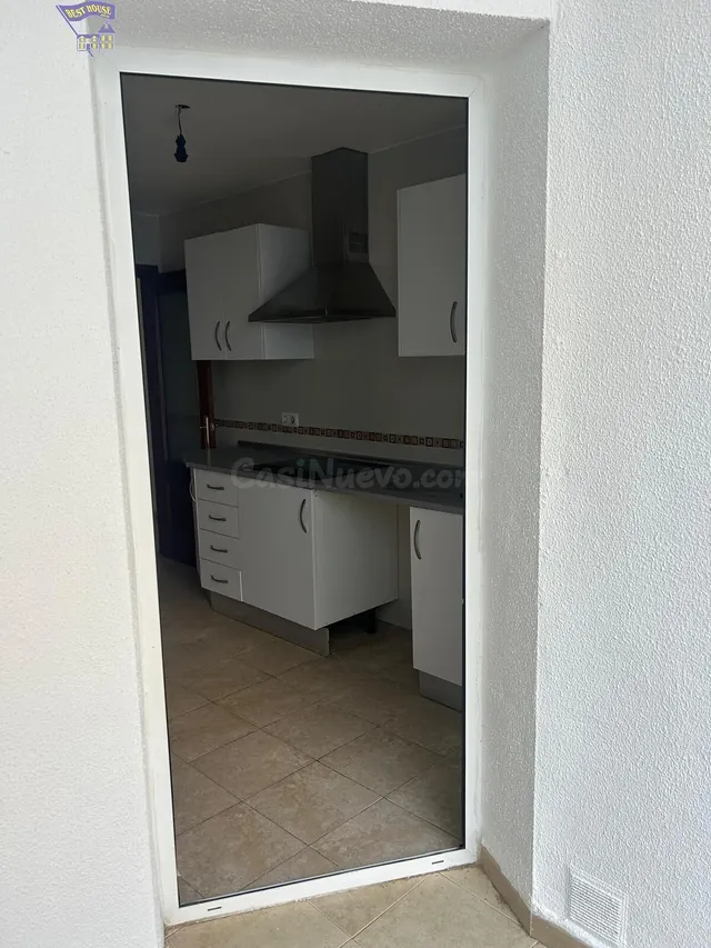 SE VENDE PISO EN ZONA DEL PORTICHUELO - foto 5