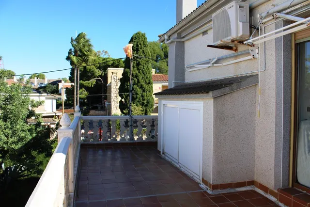 Encantador Chalet en Salou con Piscina y Jardín — 24