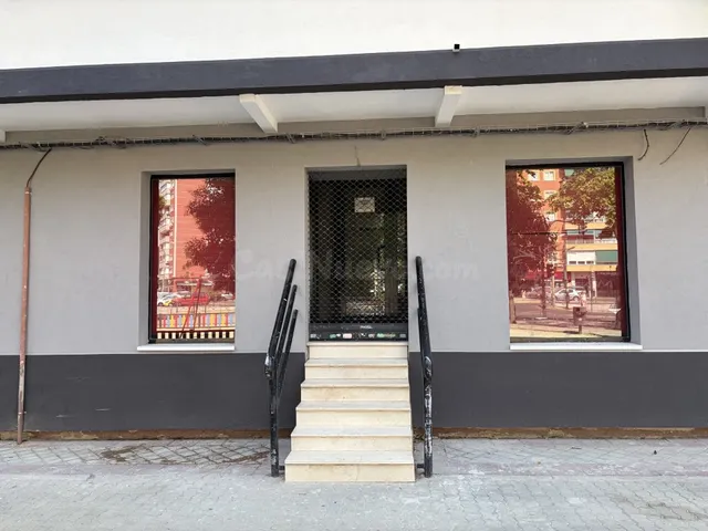 SE VENDE LOCAL COMERCIAL EN CL ZAMORA Nº 5 Esc.- Fuenlabrada - foto 2