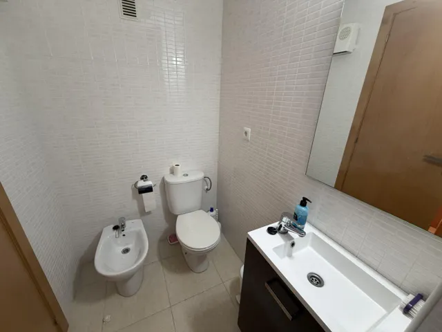 Piso con terraza, parking y piscina a 500 metros de la playa – la ràpita — 33