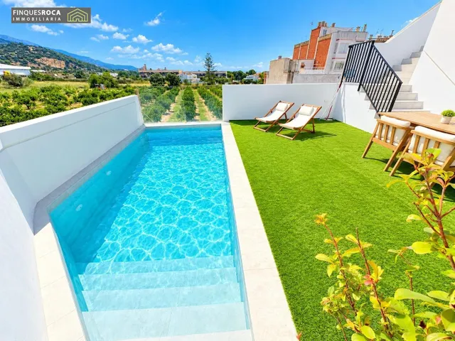Exclusivo chalet de diseño con piscina privada a 200 metros del mar en les cases d’alcanar — 32