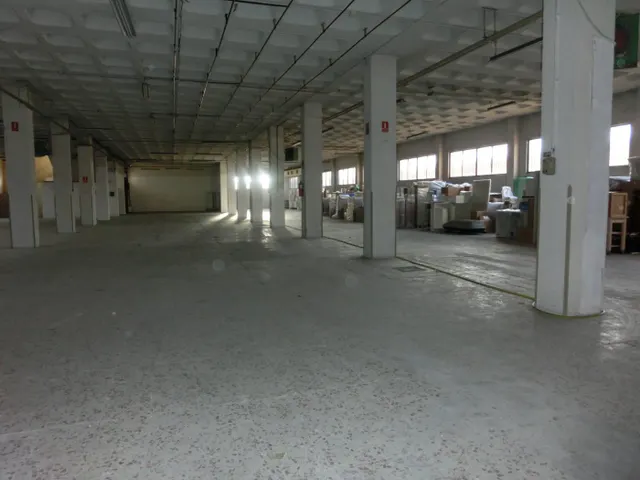 Edificio Industrial en venta — 7