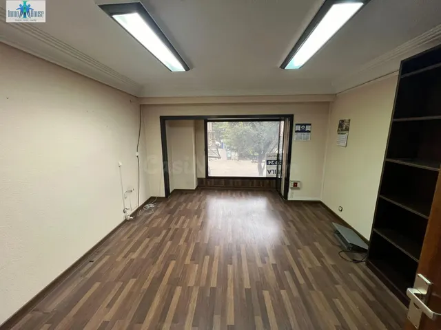 SE VENDEN PLANTA OFICINAS ZONA CENTRO - foto 4