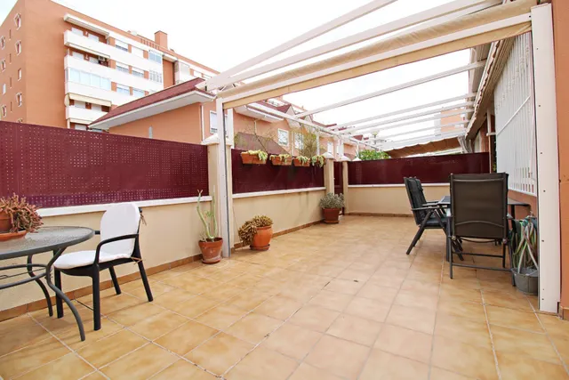 BUNGALOW DE ESQUINA EN ZONA KELME — 15