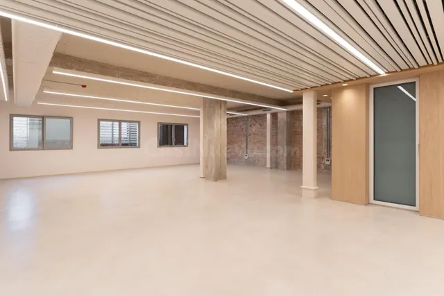 Oficina 271m² en alquiler - Eixample — 3