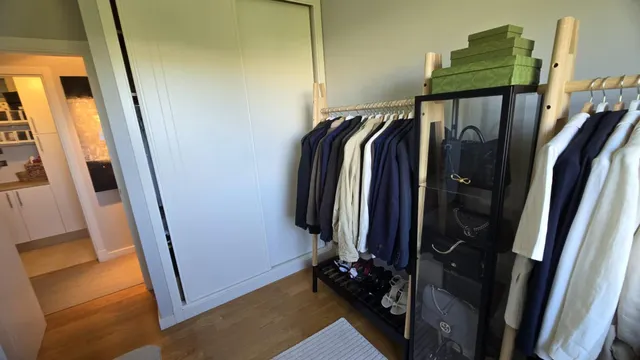 Piso con gran salón de 45 m2, garaje y trastero junto al Parque de Vioño — 27