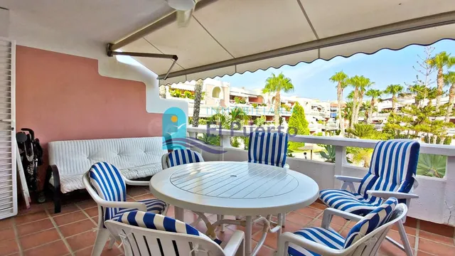 APARTAMENTO REFORMADO EN RESIDENCIAL PUERTO BAHÍA – REF. 182 - foto 4