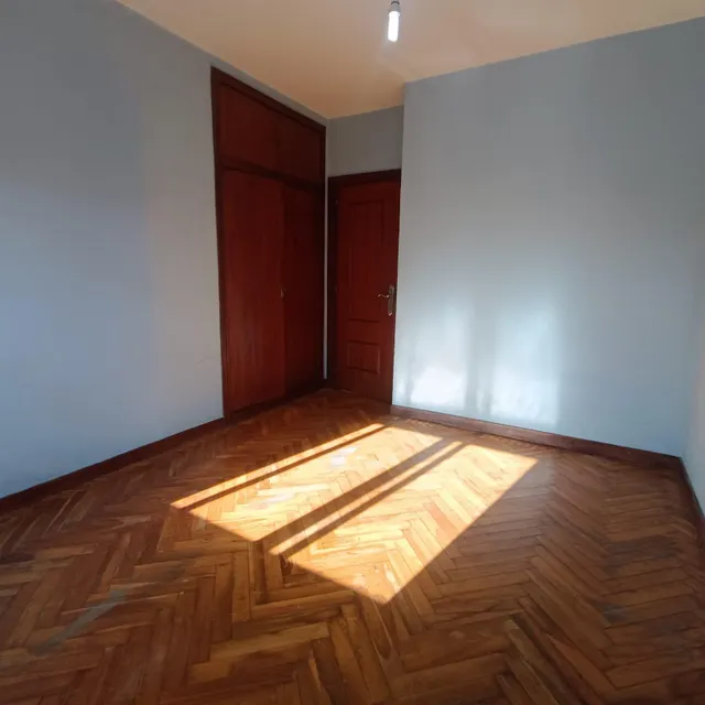 SE VENDE VIVIENDA DE CUATRO DORMITORIOS EXTERIOR!! — 24