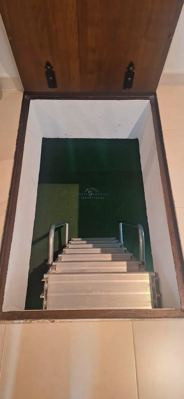PRECIOSO ADOSADO GIBRALEON — 27