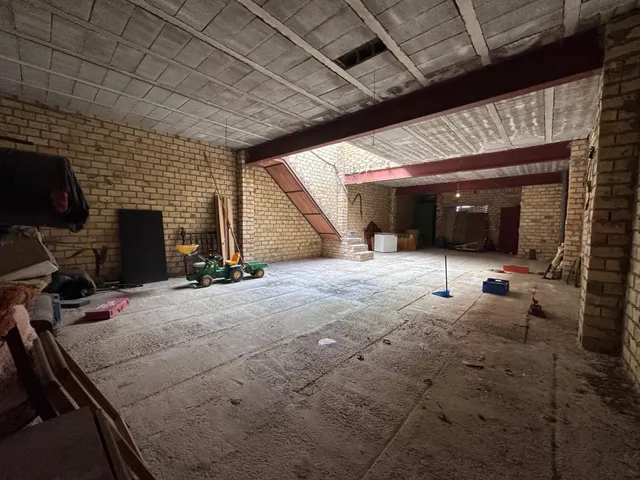 VIVIENDA PARA TERMINAR EN LA PUEBLA DE CAZALLA — 26
