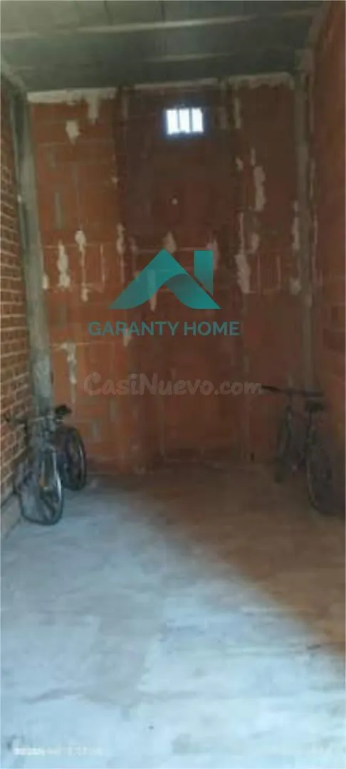 SE ALQUILA LOCAL EN BRUTO EN NUEVO CÁCERES ✨