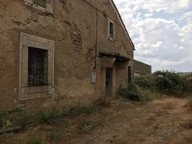 Urbis te ofrece una casa en venta en Villares de Yeltes, Salamanca. — 2