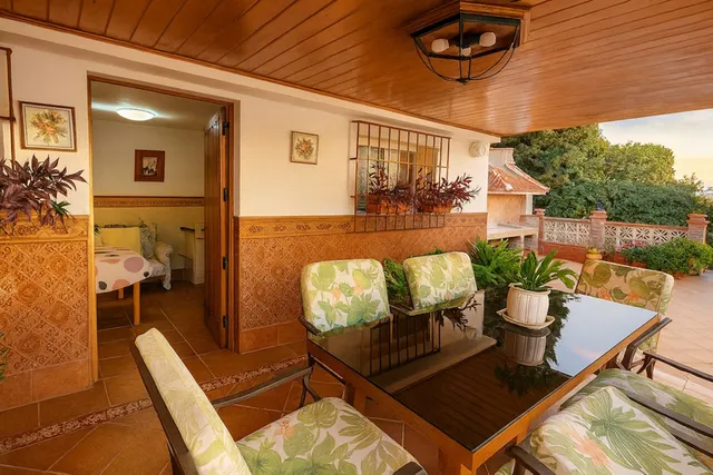 Chalet 3 habitaciones 263m² en venta - Centro — 46