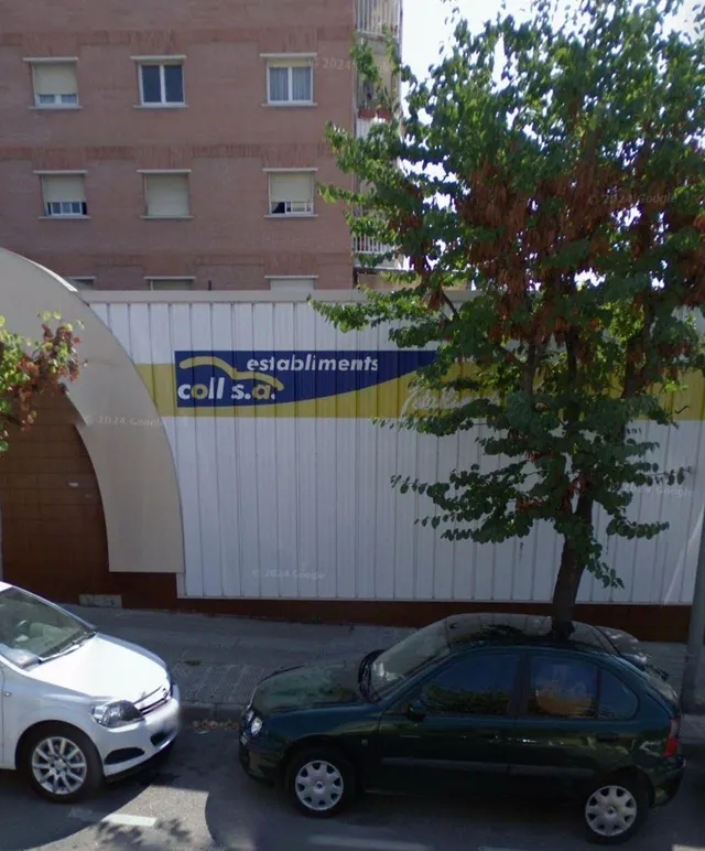 LOCAL COMERCIAL EN VENDA A IGUALADA * PÀRQUING DE 393m2 — 10