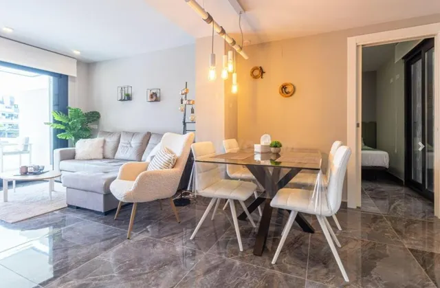 APARTAMENTO DE 2 DORMITORIOS Y 2 BAÑOS EN ORIHUELA COSTA (Lo - foto 2