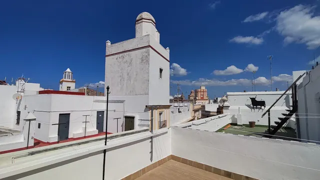 Oportunidad de Inversión Turística Llave en Mano en el Centro de Cádiz — 22