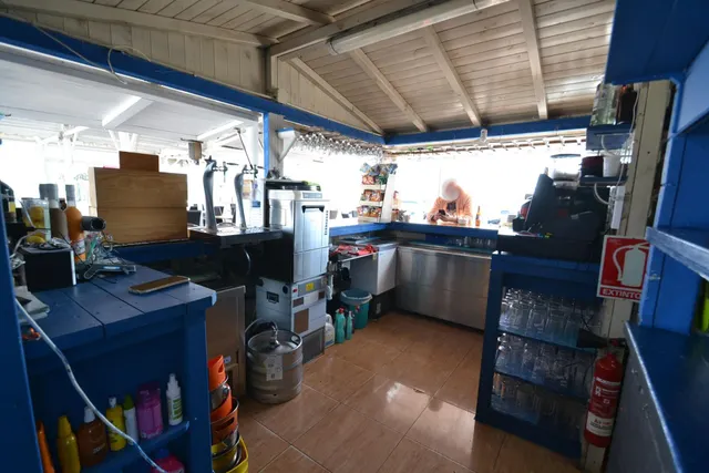 Local comercial 82m² en venta - Ajuntament — 6