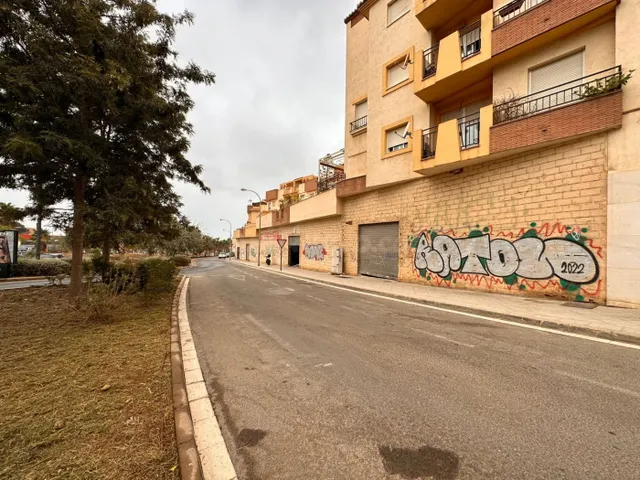 ¿Estás buscando instalar tu Gran Negocio? - foto 2