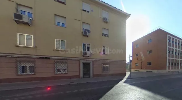 Piso 2 habitaciones 59m² en venta - Abrantes - foto 2