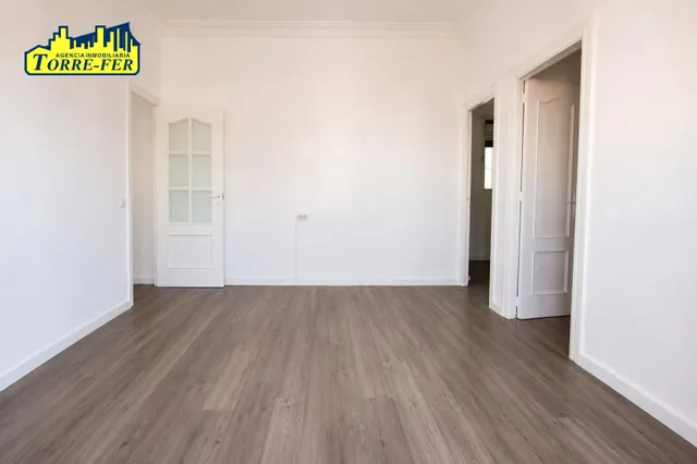 VIVIENDA DE TRES DORMITORIOS EN VENTA JUNTO CTRA SIERRA ALHA - foto 3