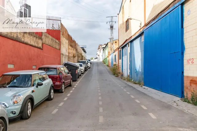 NAVE INDUSTRIAL DE 240M2 EN JUN-GRANADA — 34