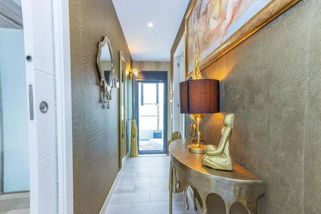 VILLA DE 3 DORMITORIOS Y 3 BAÑOS CON PISCINA EN LOMAS DE CABO ROIG, ORIHUELA COSTA — 33