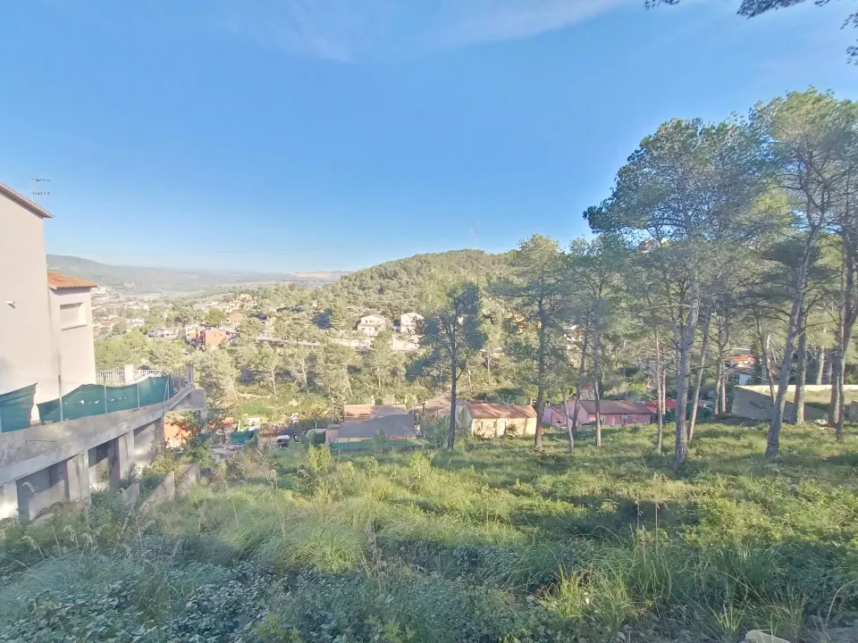 Terreno con grandes vistas en Les Califòrnies