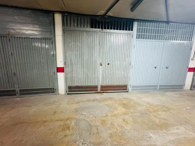 Garaje 15m² en venta - Camino bajo de huetor — 2