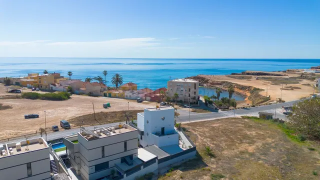 Villa 4 habitaciones en venta - Zona los Frutales — 2