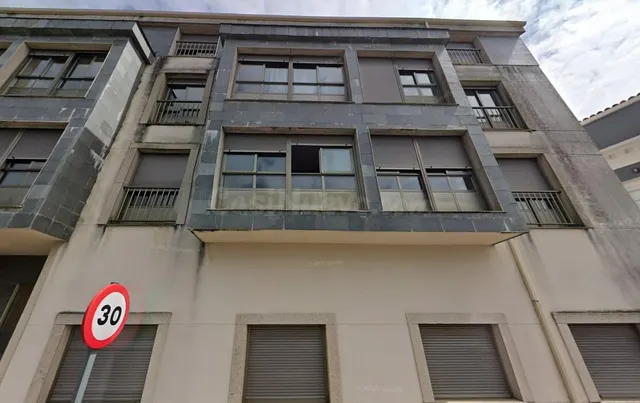 Piso y garaje en venta en Mugardós. Sin posesión, no visitab - foto 3