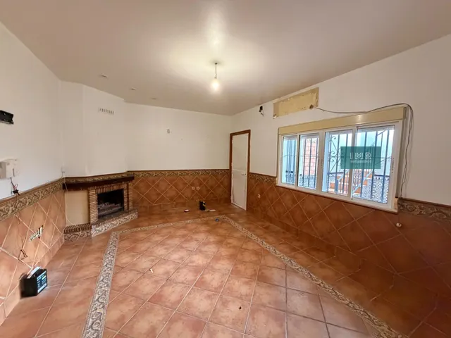 Casa en venta en el centro de Bormujos – comodidad y excelente ubicación — 24