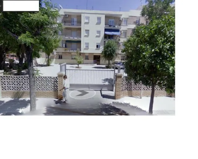 PISO EN LA ALAMEDA, MUY AMPLIO Y TODO EXTERIOR