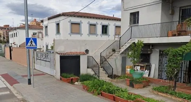 ADOSADO EN TARRAGONA