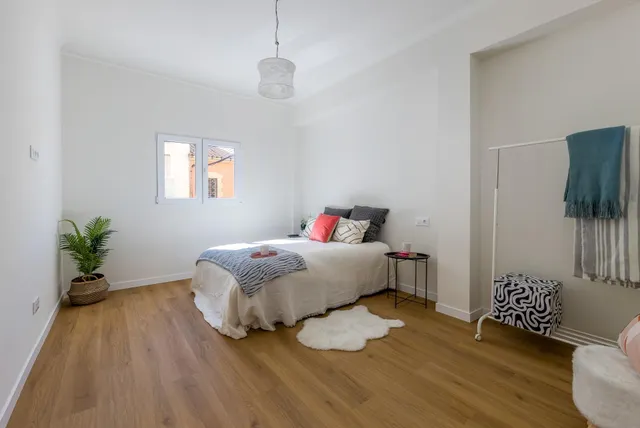 Piso reformado y luminoso con balcón en Palma — 9