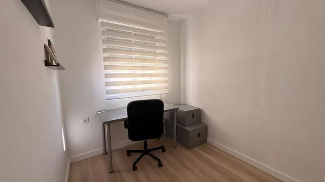 ! AGUA y COMUNIDAD  INCLUIDA en el precio !!amplio piso en las Torres — 7