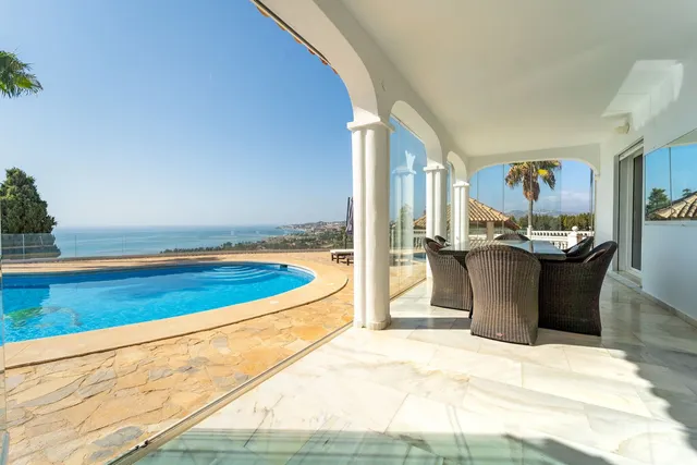 Chalet 5 habitaciones 534m² en venta - Riviera del sol — 28