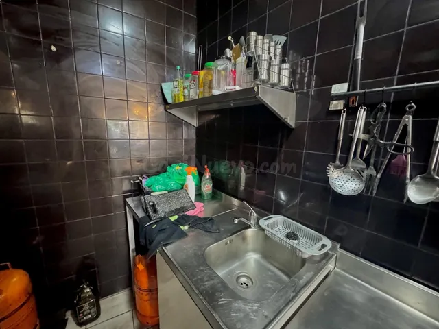 ¡Oportunidad de traspaso de asadero de pollos totalmente equipado en Purchil (Vegas del Genil)! — 22