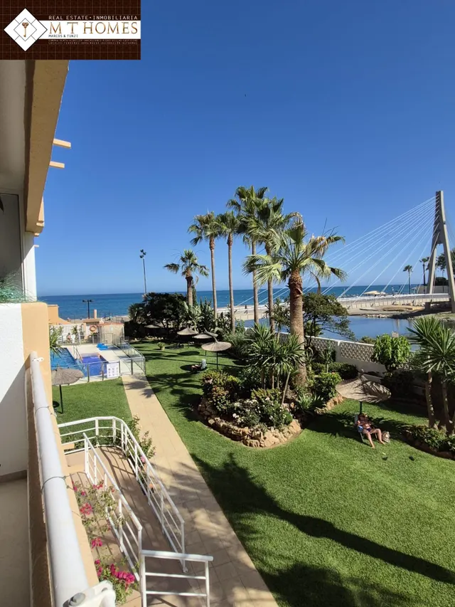 PISO JUNTO AL MAR CON VISTAS TOTALMENTE RENOVADO — 10