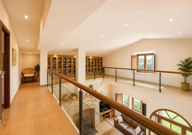 Exclusiva finca ecuestre rodeada de naturaleza, con máxima privacidad y espectaculares vistas a la montaña. — 25