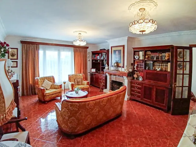 Acogedor Chalet en Planta Baja en San Oleo - foto 4