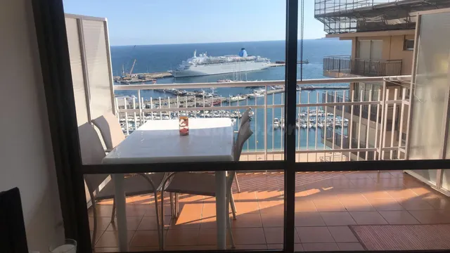 PRECIOSO APARTAMENTO EN PALAMOS CON VISTAS AL MAR - foto 2