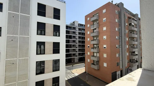 Espectacular piso  VPO  zona Pescadería Huelva — 14