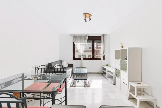6ª PLANTA EXTERIOR: LUZ, TRANQUILIDAD Y EXCELENTE UBICACIÓN 