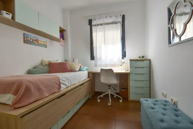 APARTAMENTO TEMPORAL EN LA PLAYA DE PUZOL — 27