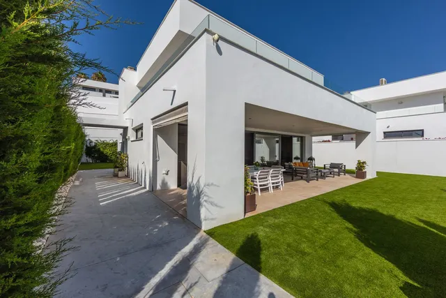 Chalet 4 habitaciones 231m² en venta - Costa del Sol — 16