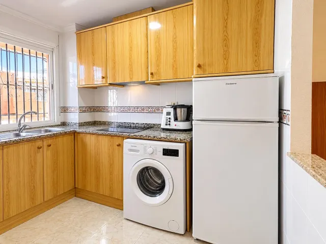 Bonito apartamento 2 dormitorios, piscina comunitaria en Torreblanca, Torrevieja — 6
